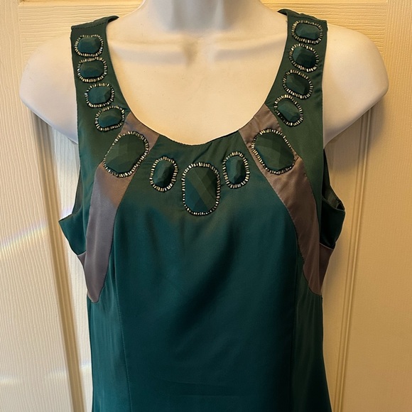 Super cute emerald green dress - Picture 2 of 4